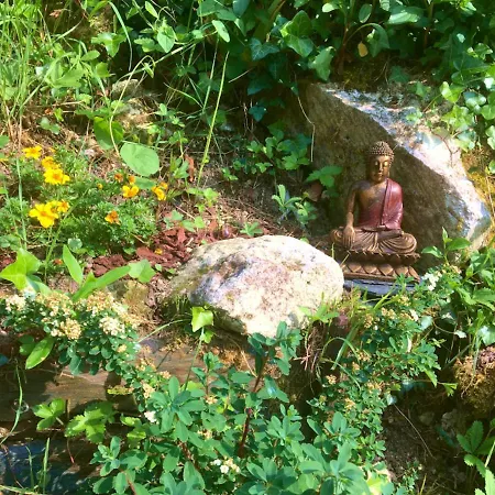 D'hotes, Les Sentiers De L'awen Bed & Breakfast 3*